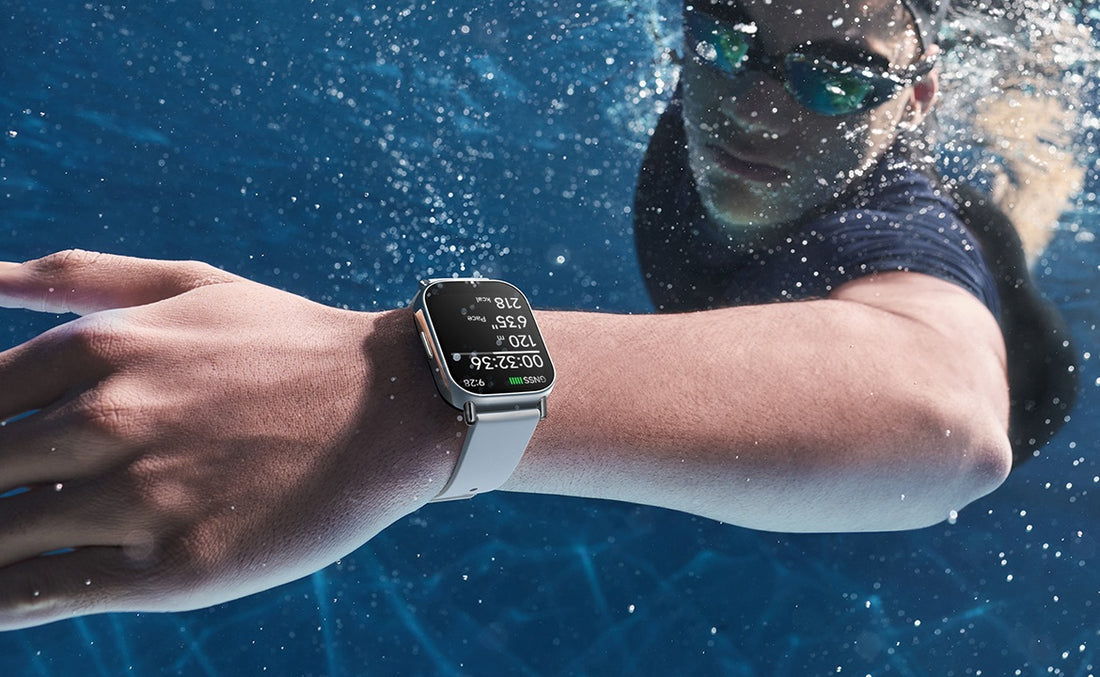 What should you look for when choosing a smartwatch?
