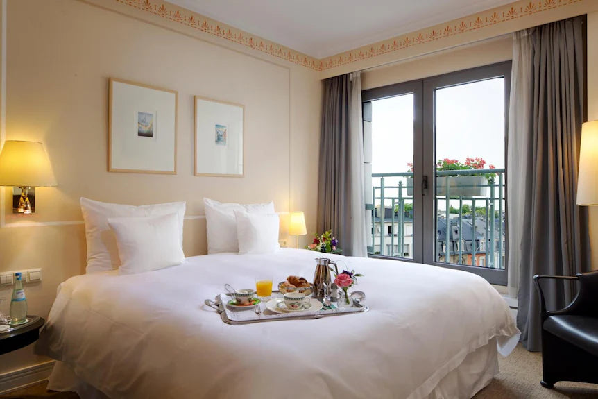 Aménagement de la chambre d'hôtel