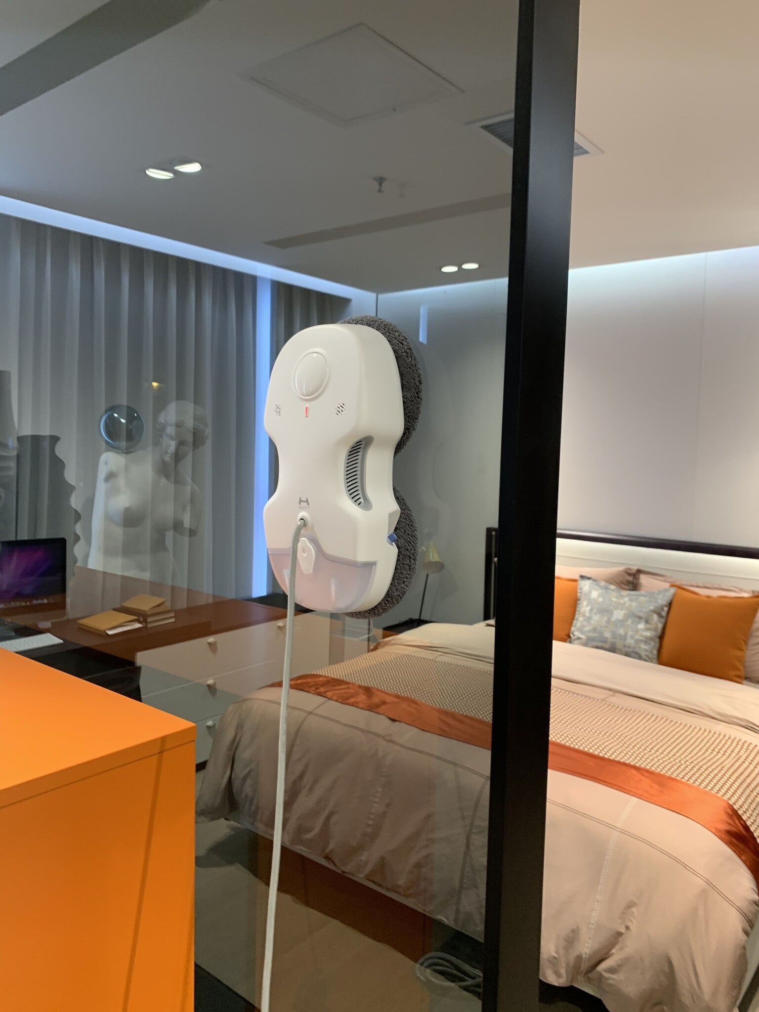 Xiaomi Hutt C6 Window Cleaning Robot