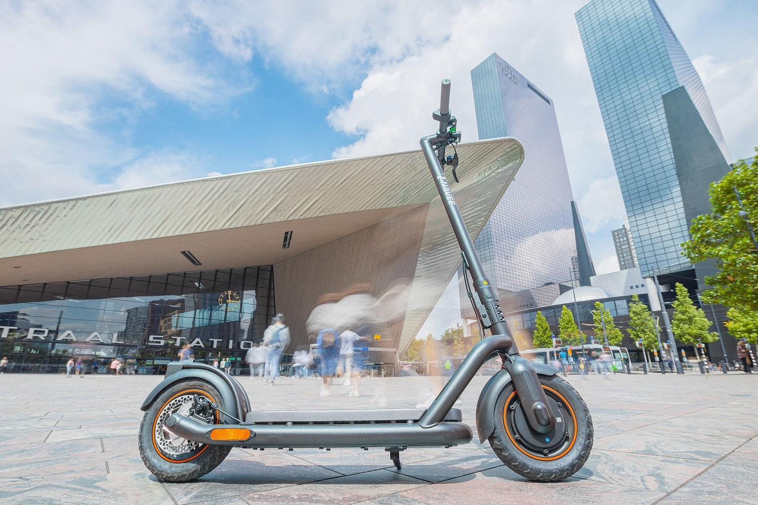 Xiaomi NAVEE Elektrischer Scooter N65